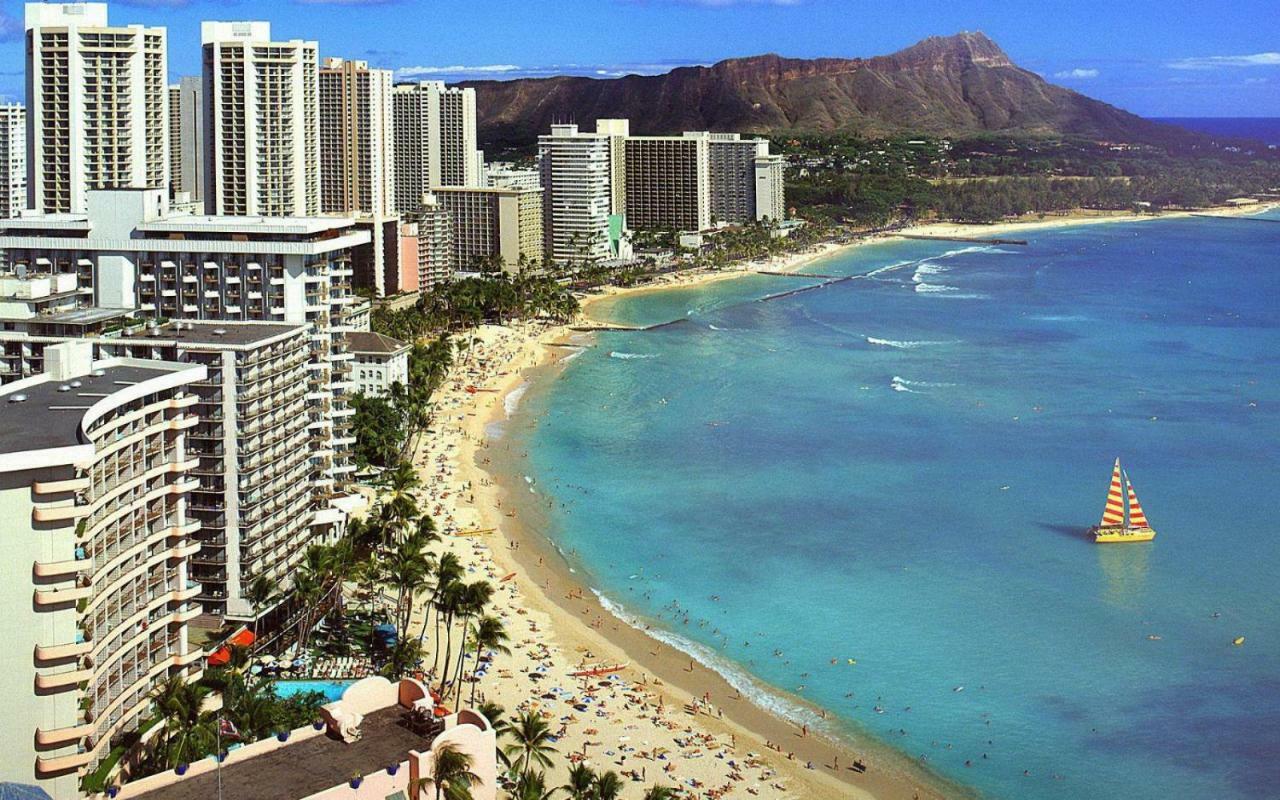 Apartamento Upscale Penthouse With Ocean Views - Free Parking Honolulu Exterior foto